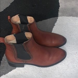 Steve Madden Chelsea boots